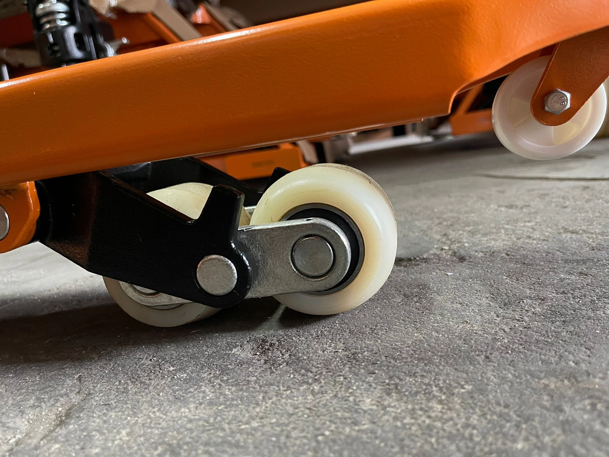 Aiko 3T 550*1150*85MM CBY series Double Nylon Yellow Hand Pallet Truck| Model: PT-CBY3N-550-2