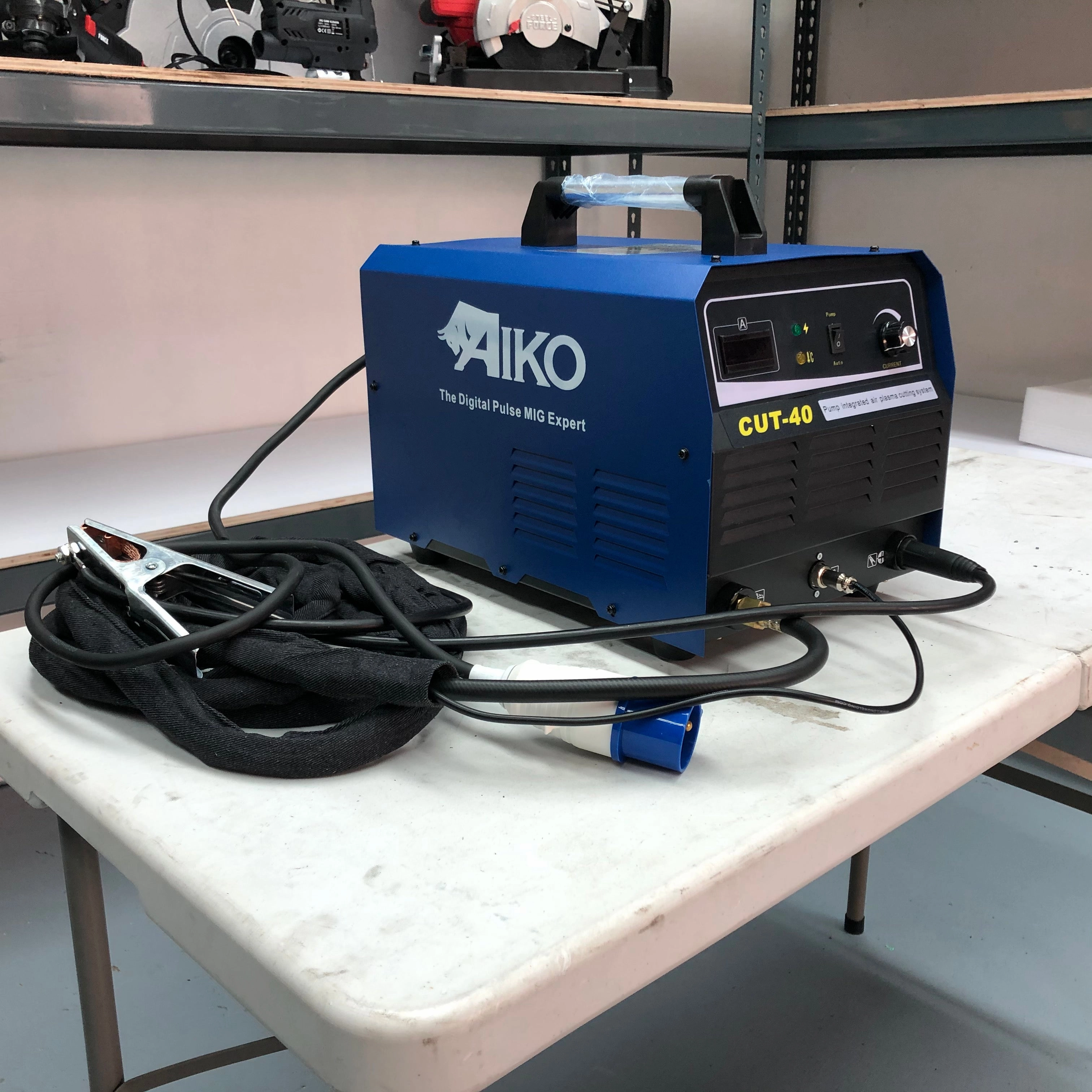 Aiko Plasma Machine Cut 40 C/W Air Compressor, 5M P31 & 1.5M Earth Cable | Model : W-CUT40-AC