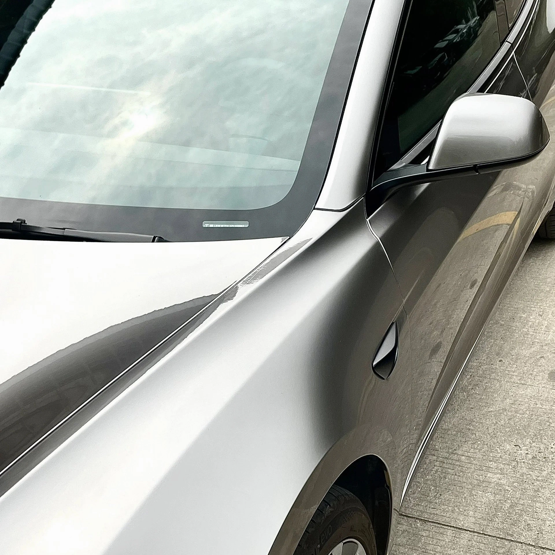 Gloss Metallic Liquid Chrome Gray Car Wrap