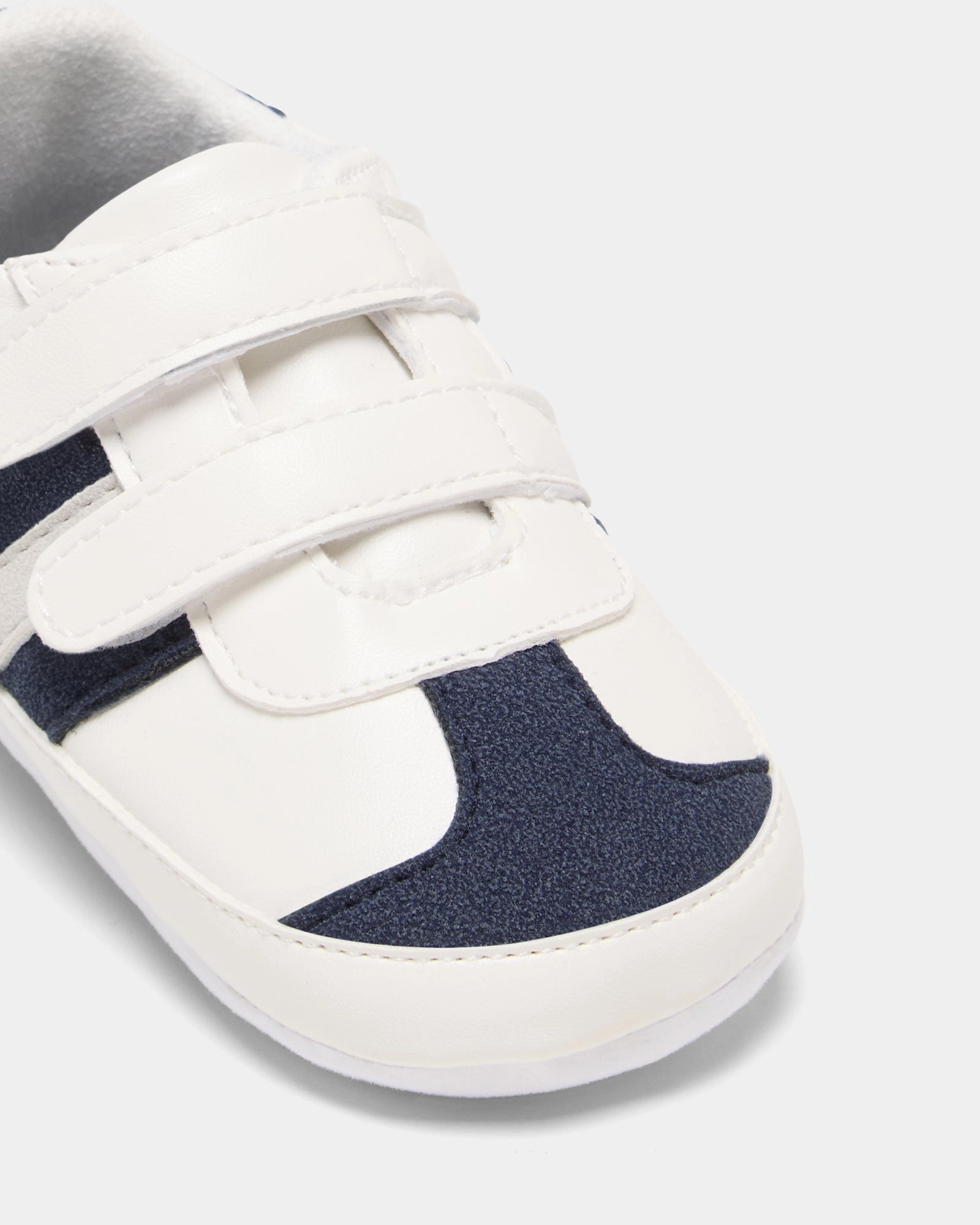 Kamden Sneaker White/Navy