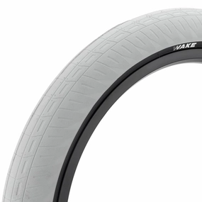 Kink Wake Tire