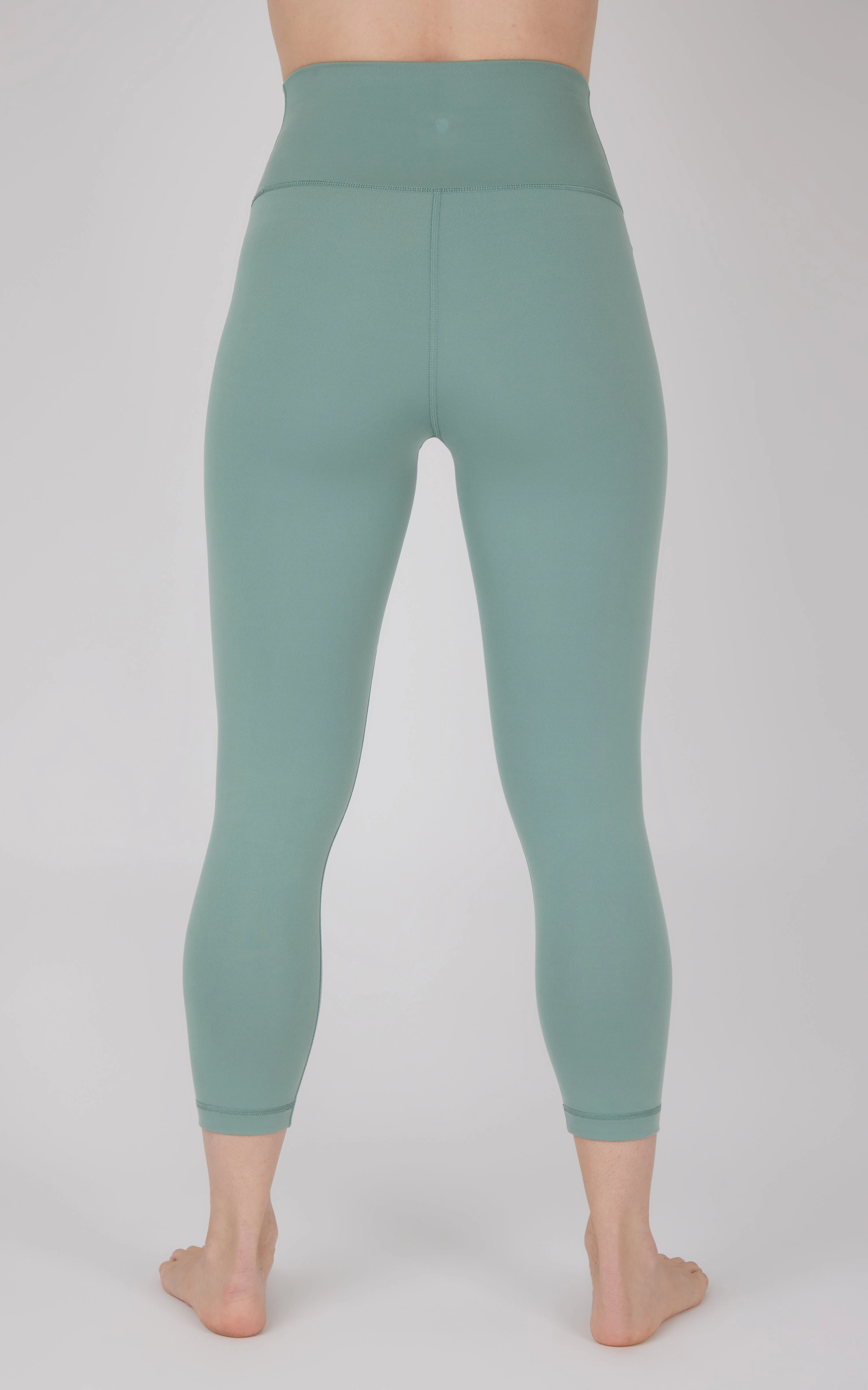 Lux Elastic Free High Waist Capri
