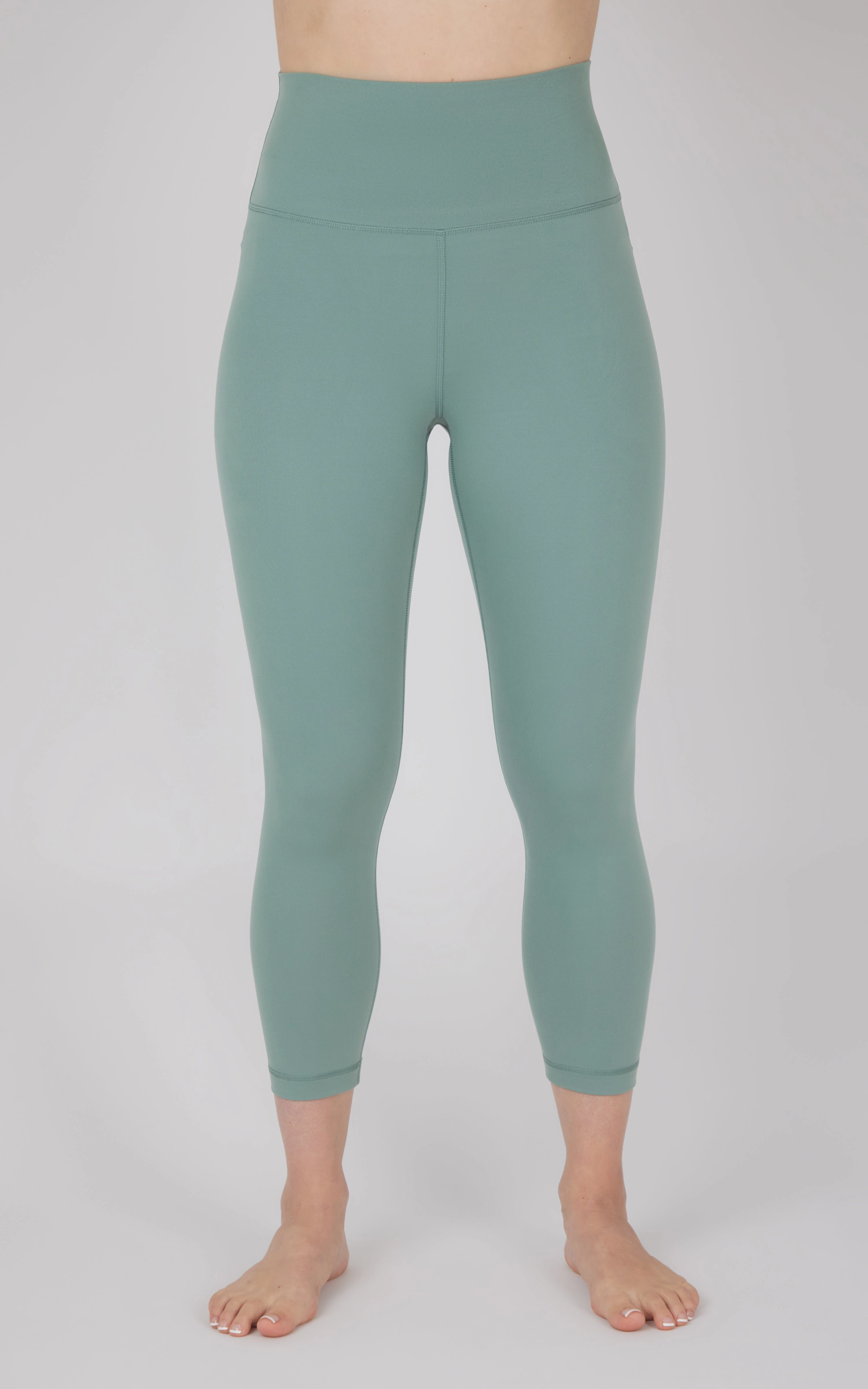 Lux Elastic Free High Waist Capri