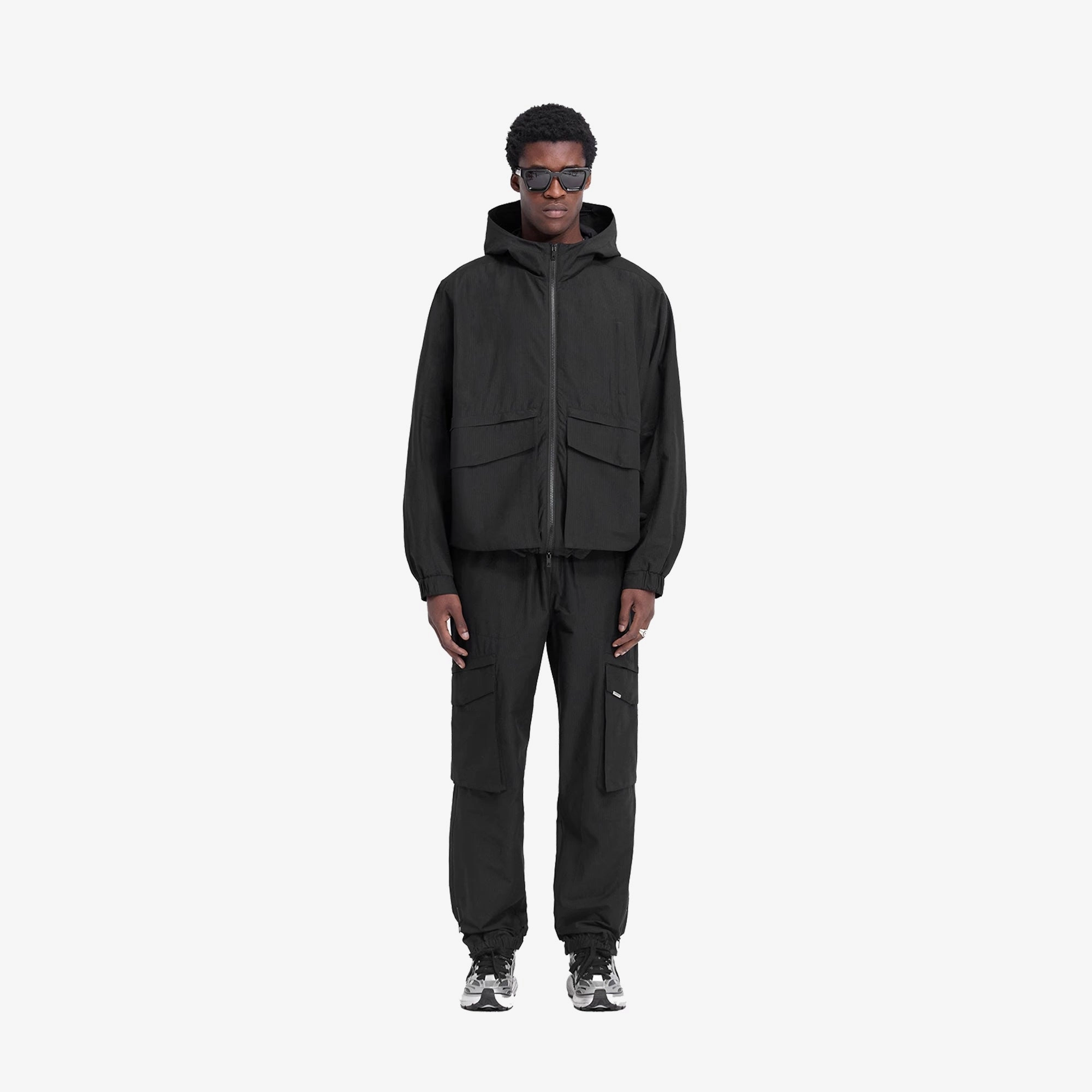 Represent | TECH CARGO JACKET { JET BLACK