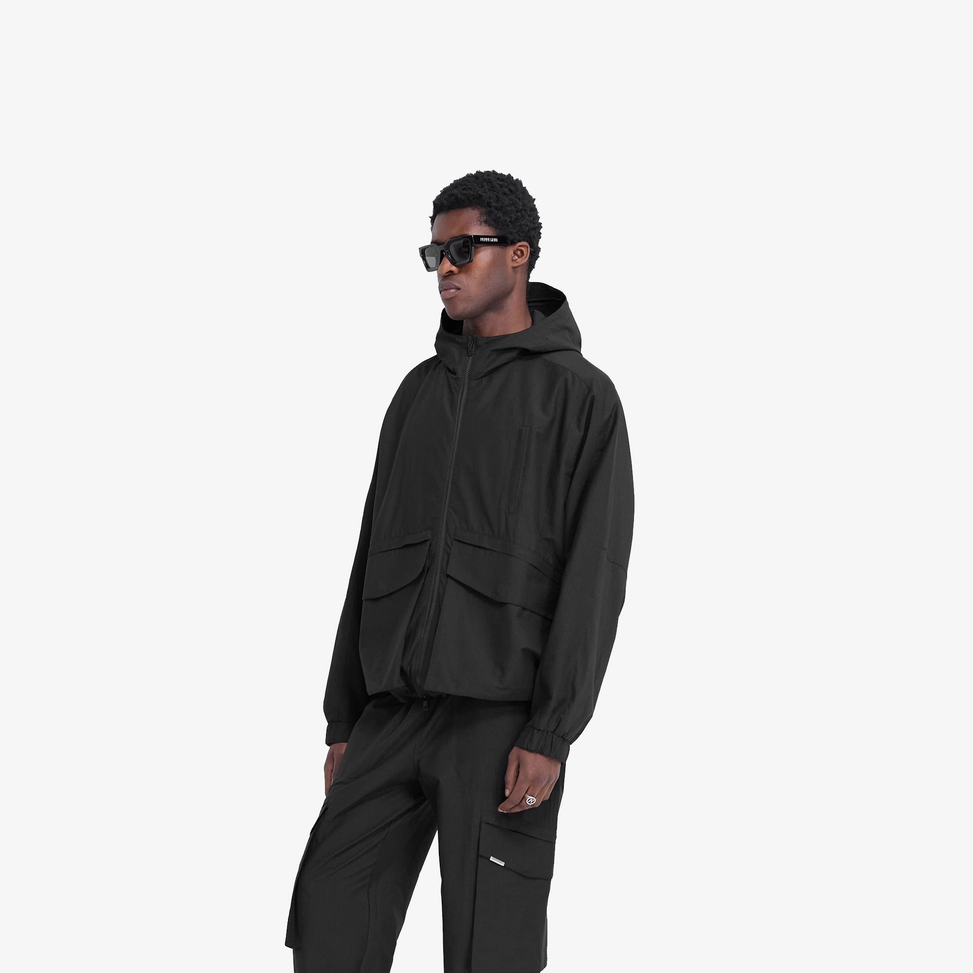 Represent | TECH CARGO JACKET { JET BLACK