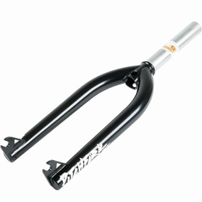 S&M 20 Tapered Pitchfork