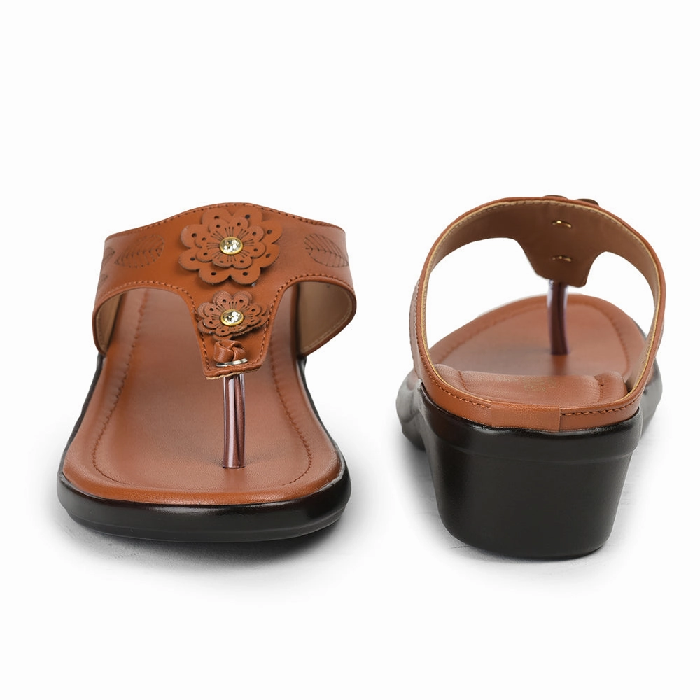 Senorita By Liberty Ladies LAF-1123 Tan Casual Slipper