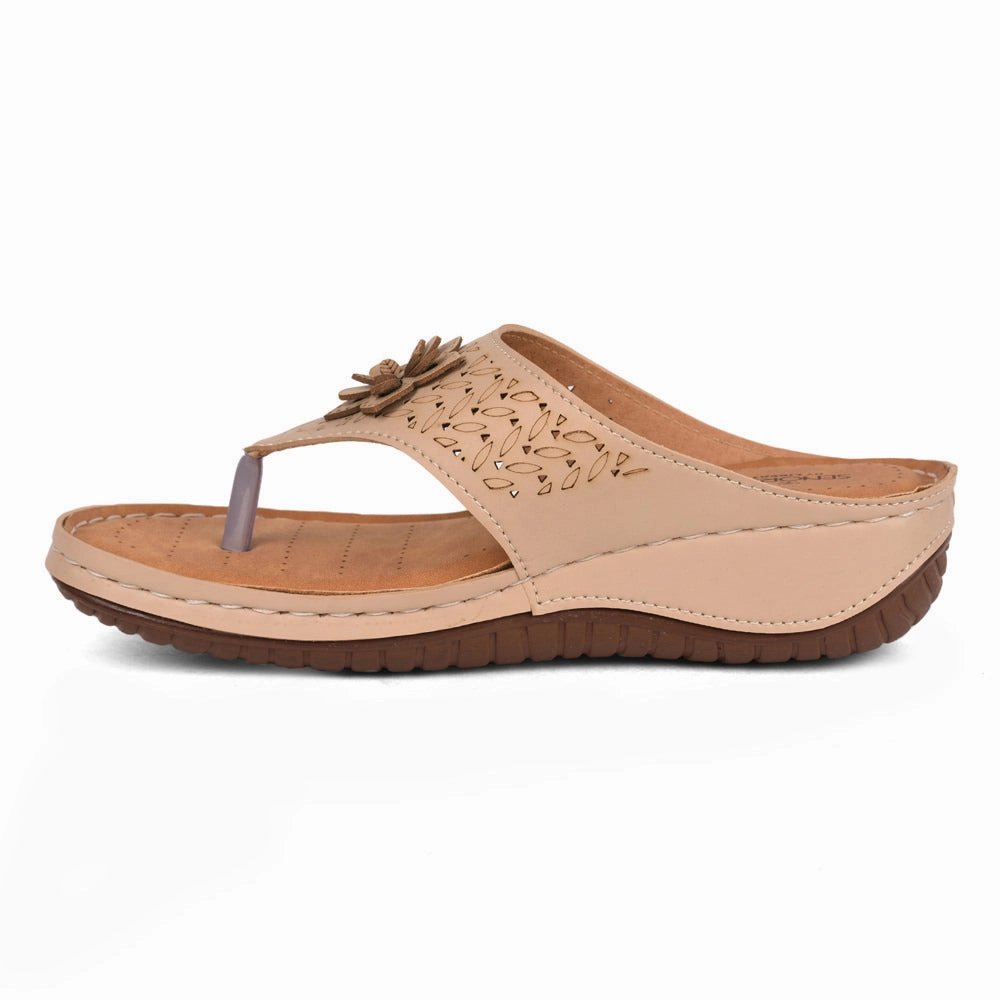 Senorita Casual Beige Slippers For Women LAF-756 By Liberty