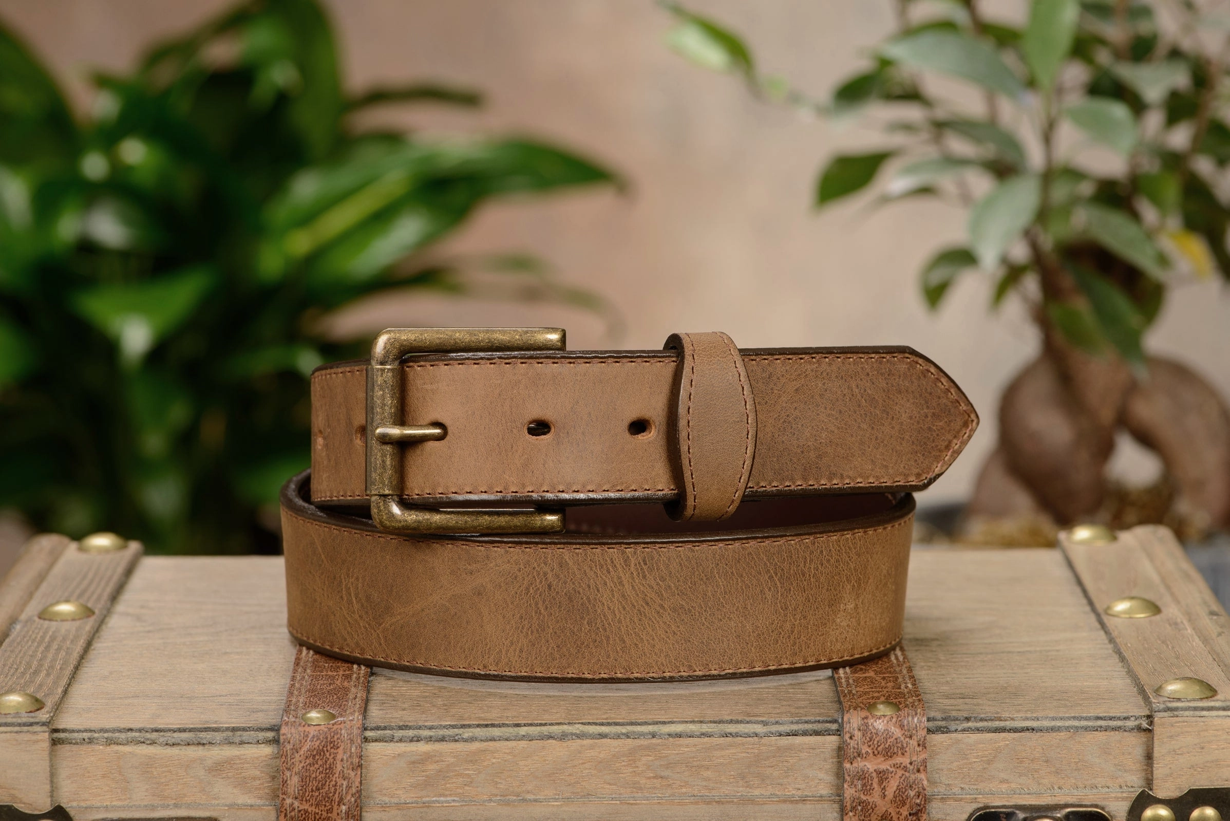 The Rockefeller: Rustic Tan Stitched Oil Tanned With Scalloped Ends 1.50"
